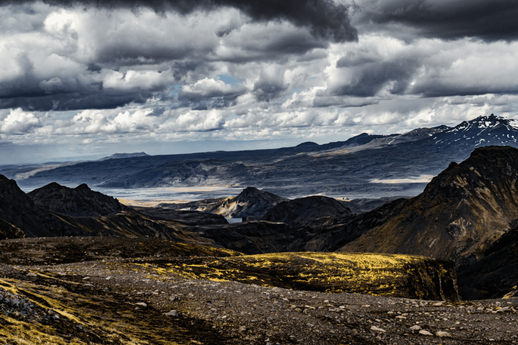 Fimmvörðuháls Trail – The Ultimate One-Day Hike
